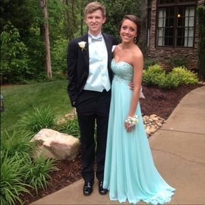 PROM DRESS